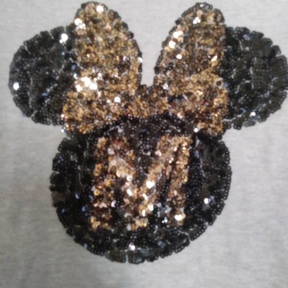 Minnie mouse sweater